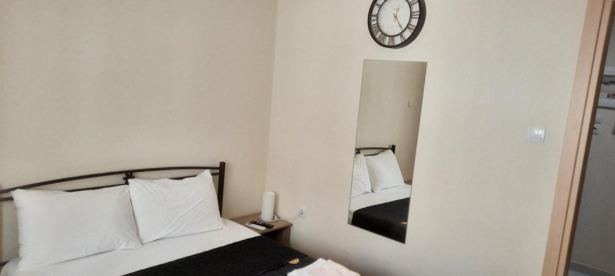 Livia'S Room To Ampelokipi Metro Airport Line Atena Exterior foto